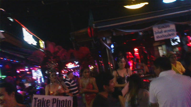 【動画あり!】プーケット最強の夜遊びスポット! 「 バングラ通り」を遊び倒せ!!男性必見です!